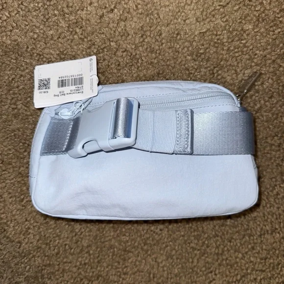 Lululemon Light Blue Belt Bag Crossbody Bag - Picture 2 of 5